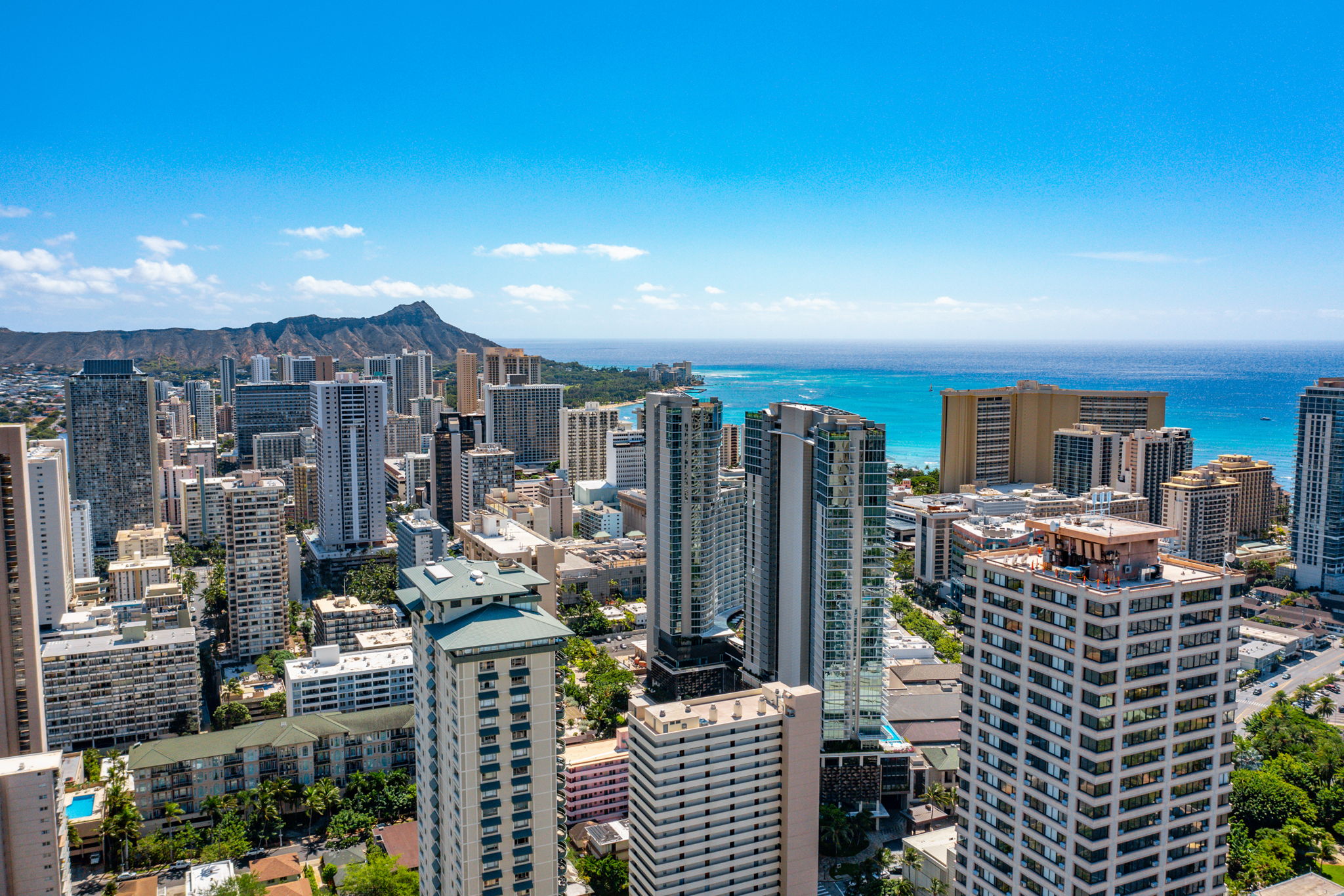 caron-b-realty-alamoana-waikiki