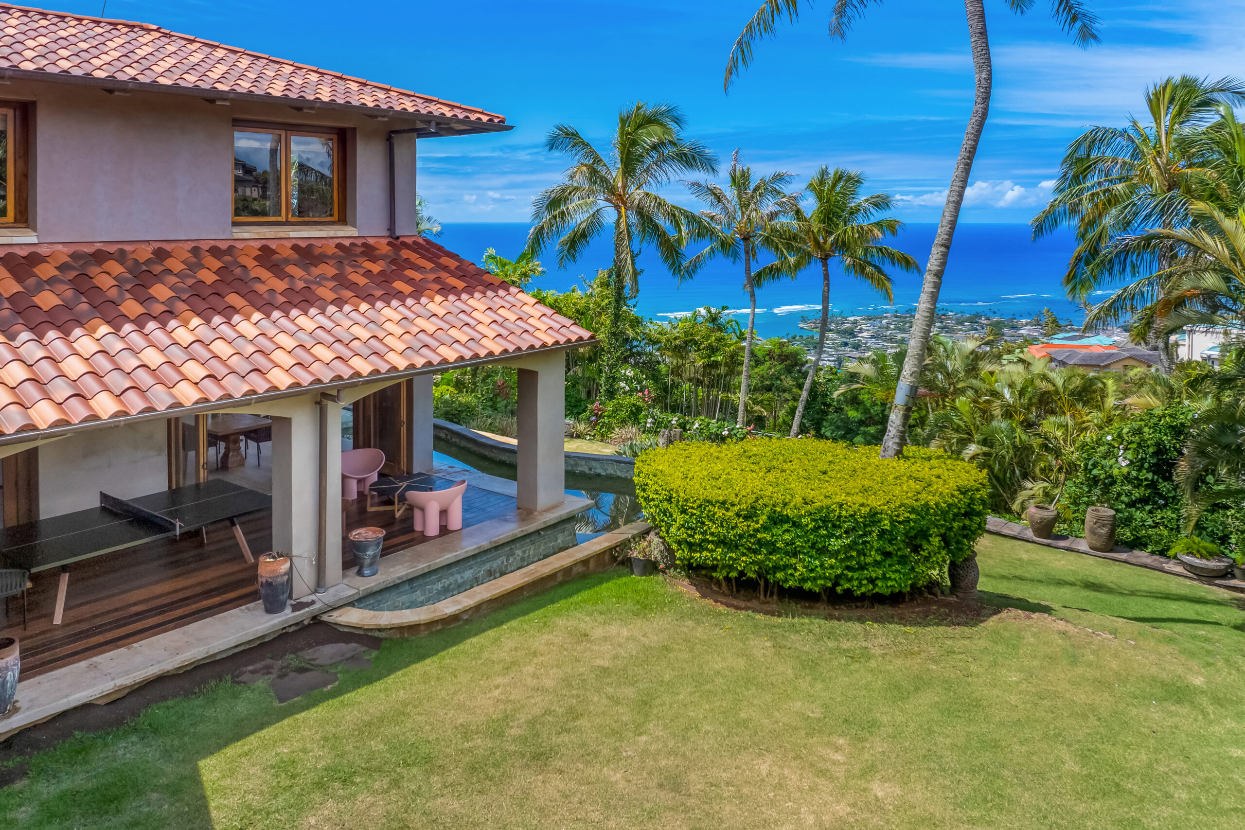 caron-b-realty-east-honolulu