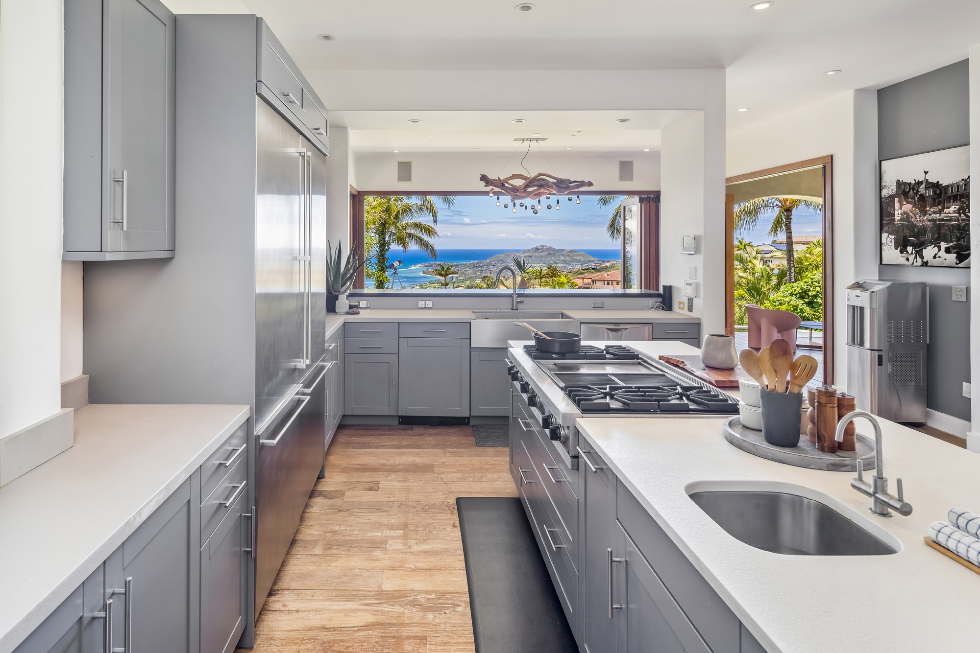 caron-b-realty-east-honolulu