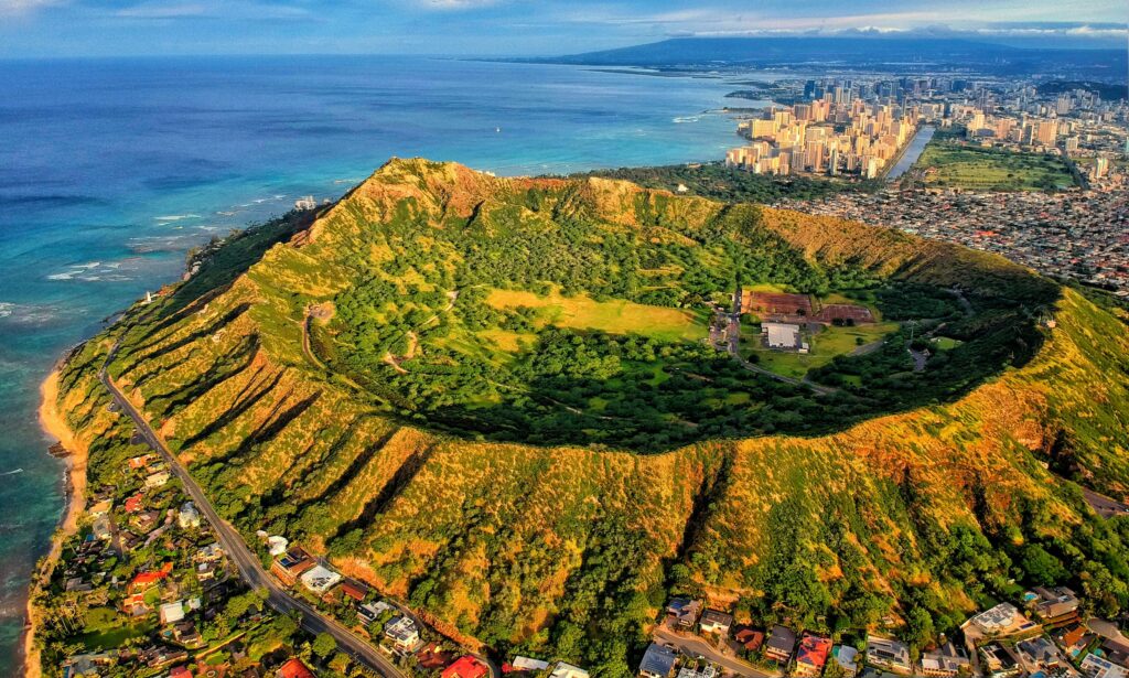 Diamond Head aerial photo, Honolulu, Hawaii, Oahu