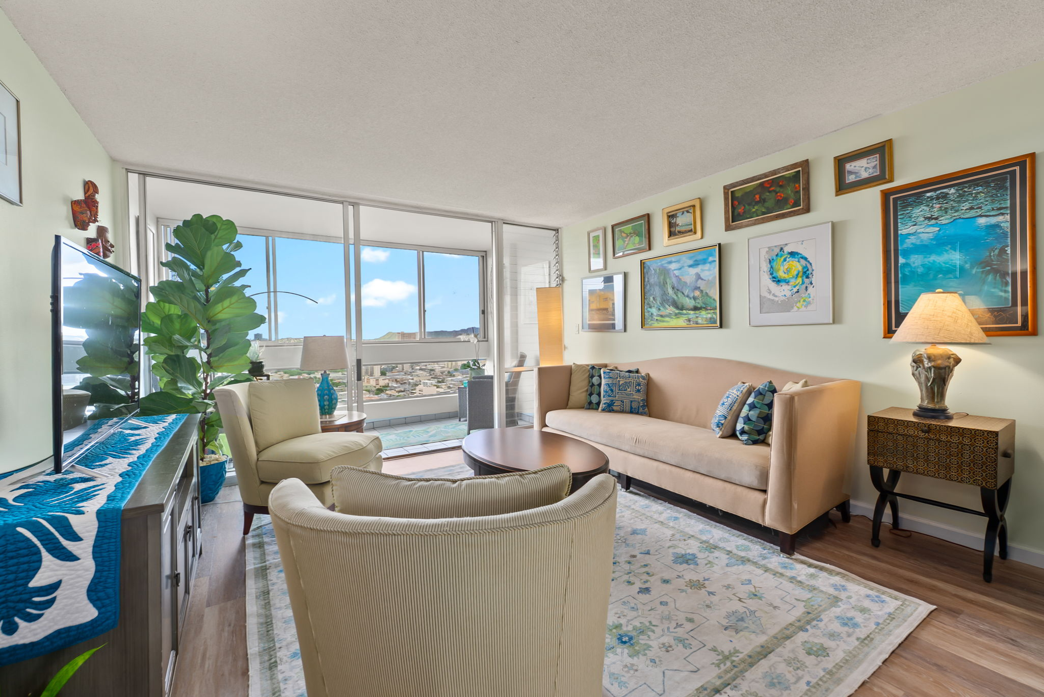 1 Living room at Banyan Tree Plaza #3205 in Honolulu