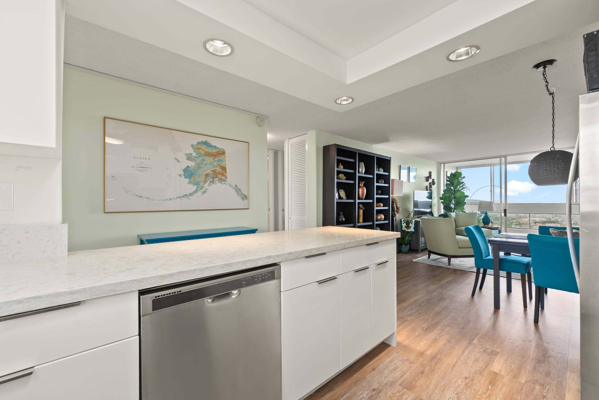 4 Kitchen at Honolulu condo